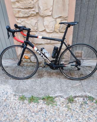 Bici da corsa B Twin