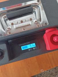 batteria litio 12 volt 100 Amp 