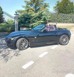 BMW Z4 Automatica interni Rossi 