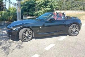 BMW Z4 Automatica interni Rossi 