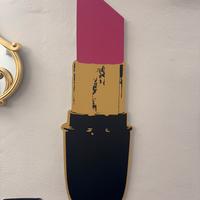 Sagoma rossetto grande