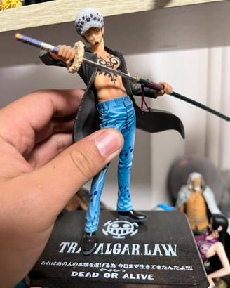 One piece Law