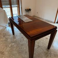 Tavolo antiquariato