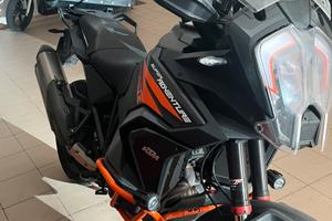 Ktm 1290 anno 2022 prezzo 16.000