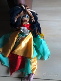 Teodolinda: bambola interamente realizzata a mano,