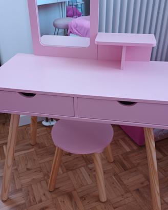 tavolo trucco bimba