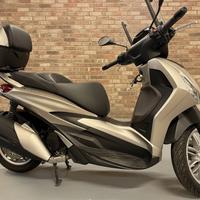 Piaggio Beverly 400 i.e. HPE