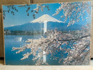 Puzzle 2000pz Fiori di Ciliegio -Monte Fuji-