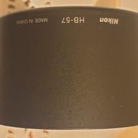 Paraluce originale Nikon HB-57 per zoom 55-300