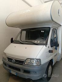 camper mansardato dinghy 5