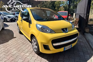 Peugeot 107 1.0 3P. 03/2009 KM.80500 NEO PATENTATI