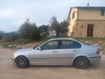 BMW 320d usata