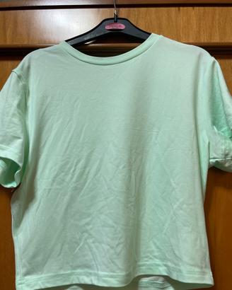 maglietta a maniche corte color verde menta taglia