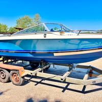 AMF CRUSADER e JOHNSON 120 CAVALLI