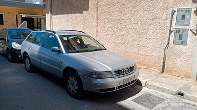 AUDI A4 2ª serie - 1997