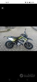 moto Motard 50