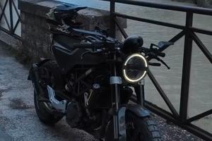 Husqvarna Svartpilen 125cc
