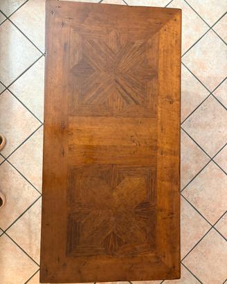 Tavolino arte povera per salotto