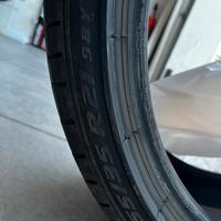 2 Gomme Pirelli PZero 255/35 R21