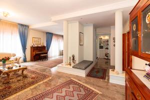 Casa indipendente di 209 mq con terrazza