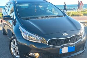 Kia Cee'd Station wagon 2013 1.6 diesel