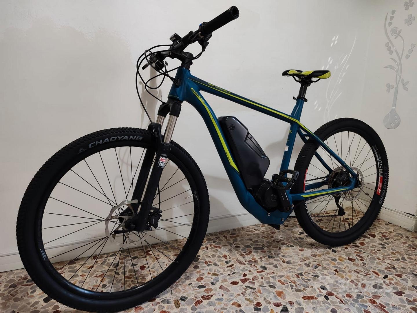Bicicletta elettrica E-bike mtb front ebike Biciclette In