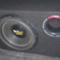 materiale audio per auto