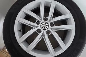 4 cerchi in lega da 16" vw golf con gomme michel  