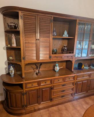 Soggiorno stile old america in legno