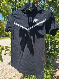Maglietta Nike Nera TG. M (bambino)
