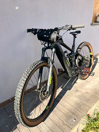 E mtb CUBE