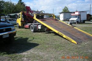 Carroattrezzi 60Q scarrabile con telecomando e Gru