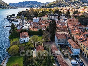 Villa di 210 m² con più di 5 locali a Cernobbio