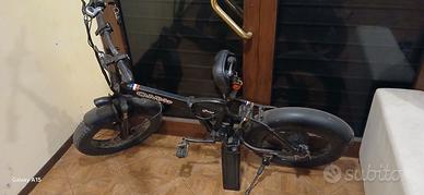 Bici elettrica O.Mbike 500 