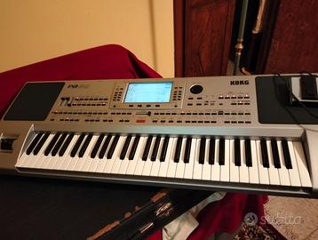 Korg PA80