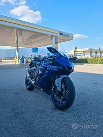 Yamaha r1 2020