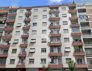 3 LOCALI A ROMA
