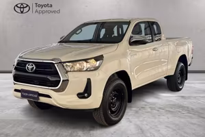 ToyotaOfficial Hilux 2.4 d-4d C&C 4x4 Comfort