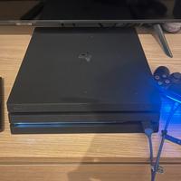 Ps4 Pro 1 TB + giochi