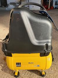 Compressore portatile Schneider silenziato oiless
