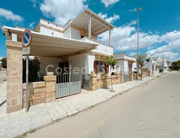 3/appartamenti Torre san giovanni vicino al porto