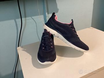 Skechers colore blu scuro e rosa