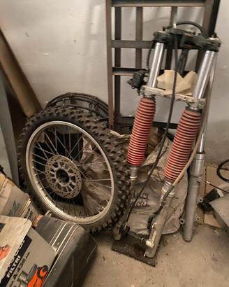 Ricambi vari Yamaha Tenere 600, TT600 e Honda XR