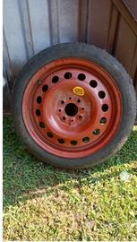 Ruota di scorta nuova. Mai utilizzata