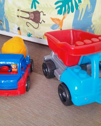 Camion e betoniera giocattolo
