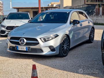 Mercedes-benz A 180 A 180 d Automatic Premium