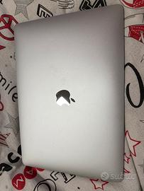 Mac Book air 13”