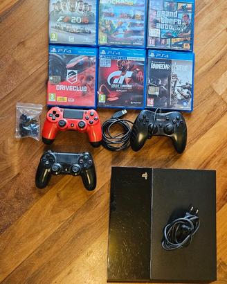 PS4 Usata + 1 Controller