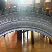 Pneumatici invernali Bridgestone 215/55 R16