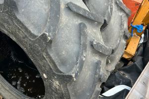 Pneumatici agricoli 360/70r20